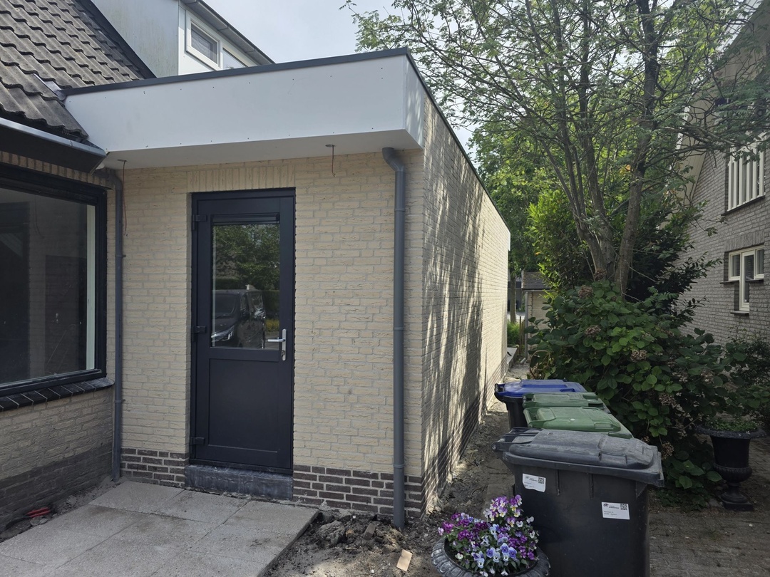 Aanbouw met keuken